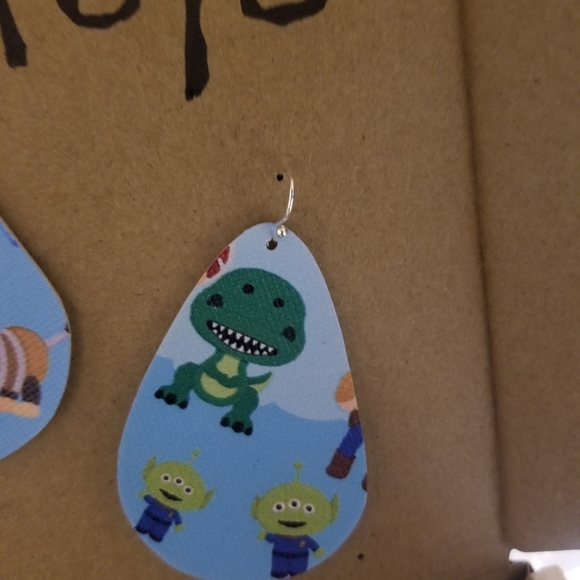 HANDMADE Printed vintage Toy earrings!! - Picture 5 of 8